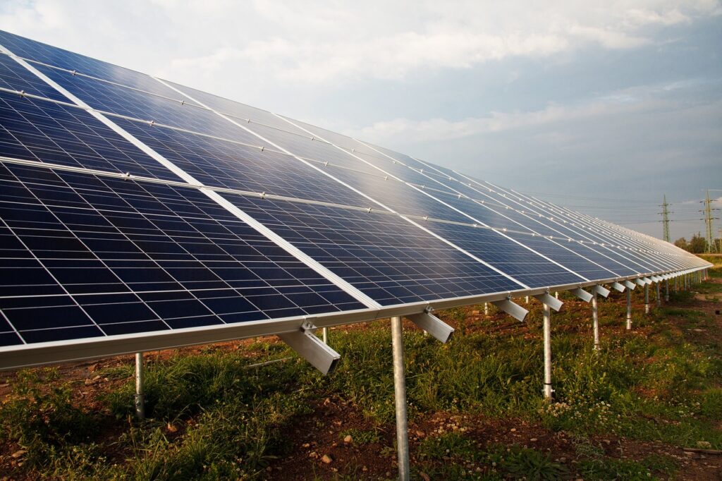 4. Como funciona a energia solar na agricultura?