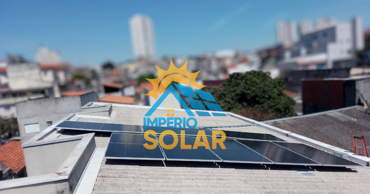 Como um sistema solar de 4,60 kWp com microinversores Hoymiles reduziu uma conta de luz sufocante de R$ 501 na capital paulista para quase zero.