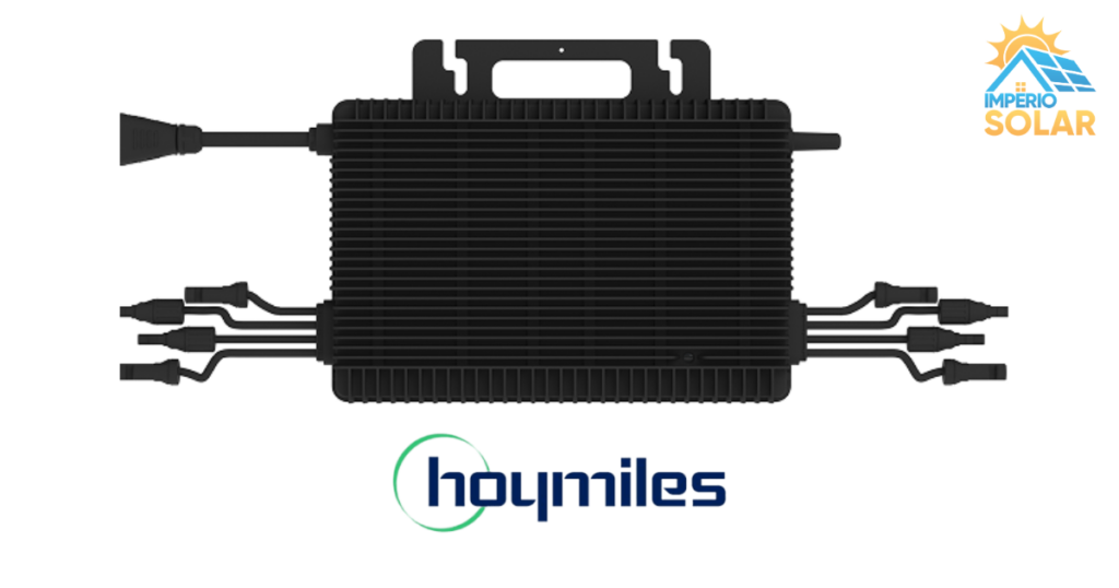 Microinversores Hoymiles instalados sob os módulos na laje