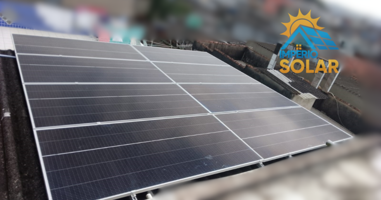 8 módulos Maxeon 550W instalados em telhado fibrocimento com orientação nordeste — projeto n2982, Santa Cruz dos Navegantes, Guarujá/SP