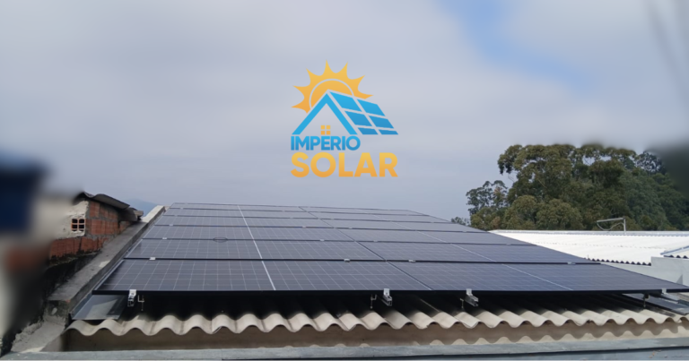 Sol sobre o Jardim Marcelino: Como uma família de Caieiras assumiu o controle da própria energia